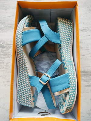 Blue summer sandals new, size 37