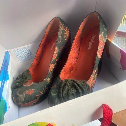 Desigual platform sandals 12 cm new, green and orange