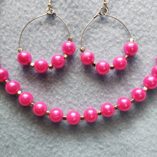 Handmade hot pink summer necklace and earrings set new