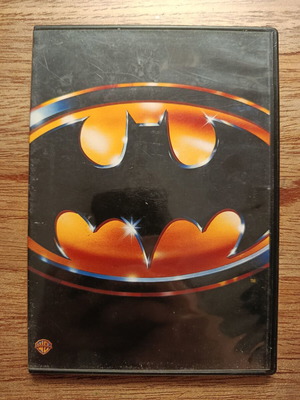Batman DVD σαν καινούργιο με ελληνικούς υπότιτλους