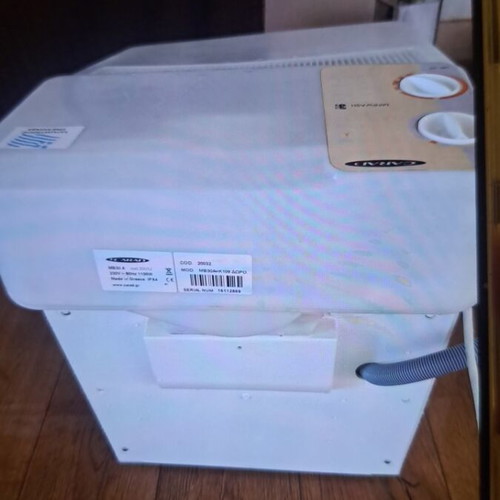 Mini washing machine like new, portable with programs