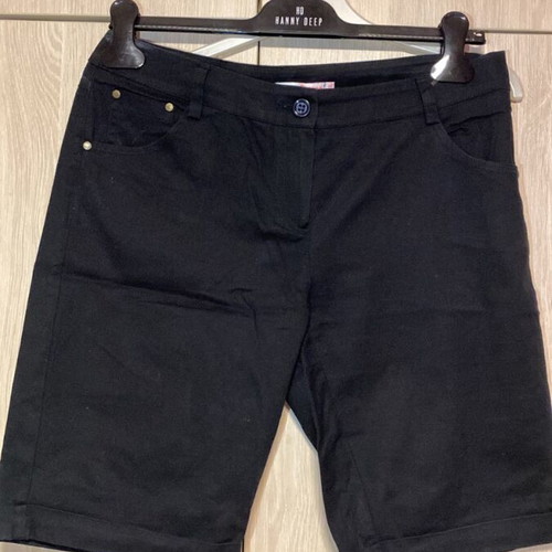 Grama shorts black, like new, size XL