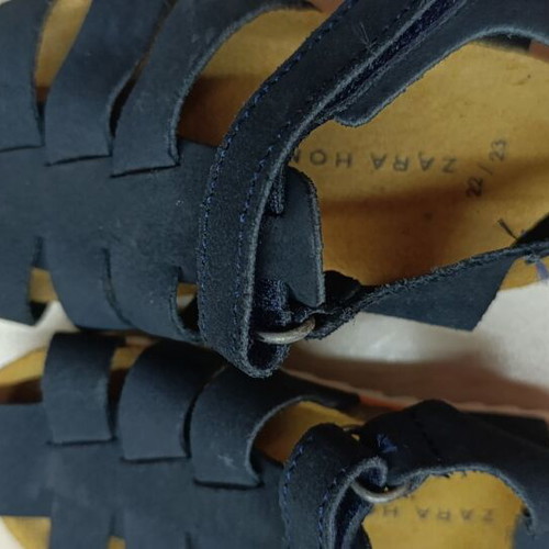 Zara Kids sandals new, dark blue suede, size 22-23