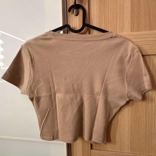 Crop top beige size M like new