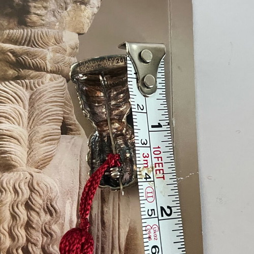 Vildiridis Caryatid Silver 925 Pin like new, braid design