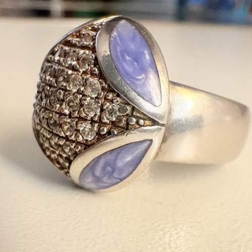 Silver ring with zircon and chalcedony stone used