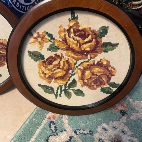 Embroidered frames like new