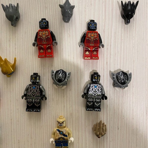 Lego Chima figures and accessories used collection