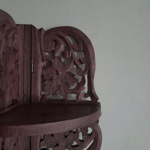 Wooden carved corner shelf new (India)