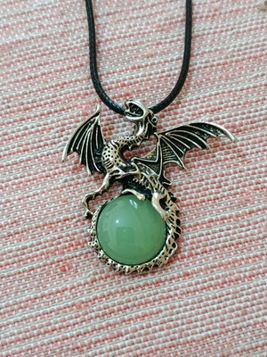 Dragon pendant with green stone new