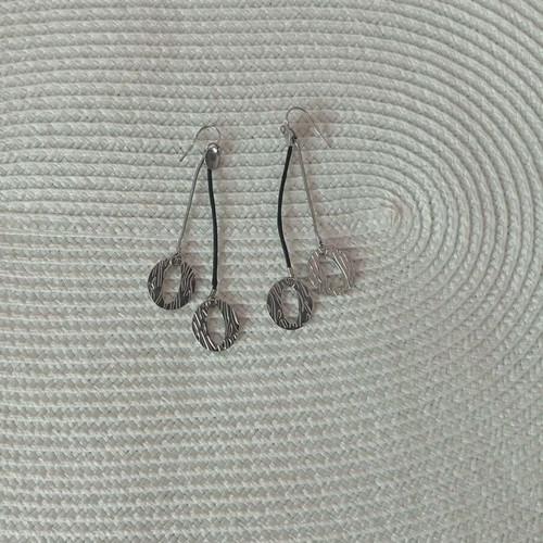 Earrings with double silver hammered hoops and black cord like new
