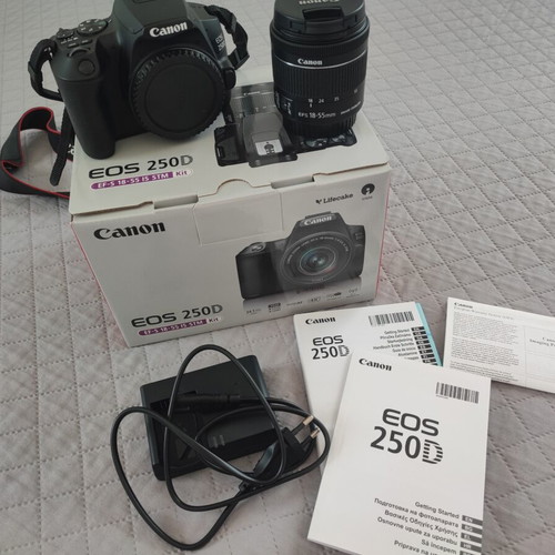 Canon EOS 250D camera like new with 4K video and 550 shots
