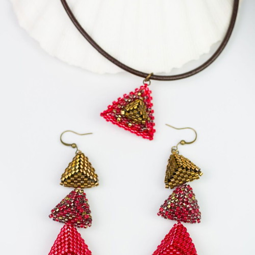 Necklace and earrings set custom made in red and gold