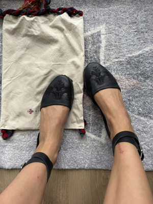 Kyrvan leather espadrilles like new, adjustable strap, size 40, black