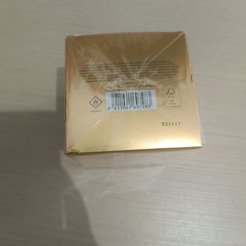 Cologne by Shakira closed with seal 80 ml in excellent condition