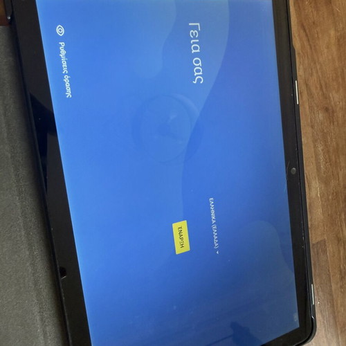TCL Tab10 S tablet like new with wireless keyboard and mouse