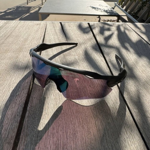 Oakley Radar EV Path sunglasses like new, multicolor