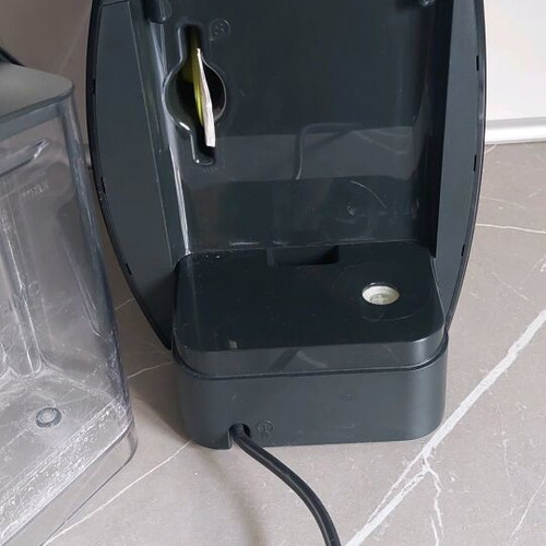 Bosch Tassimo coffee maker used with instructions and cleaning system