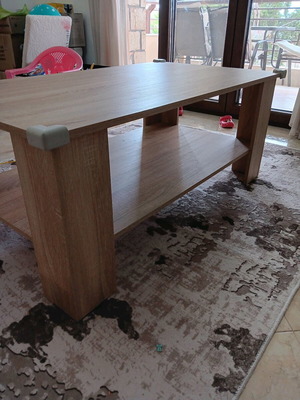 TV stand and coffee table like new