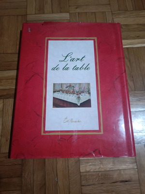 L'art De La Table Evi Minaidis like new