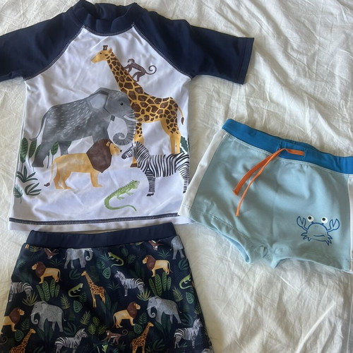 Boy's swimwear set 18-24 months like new, pack of 3