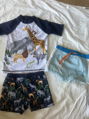 Boy's swimwear set 18-24 months like new, pack of 3