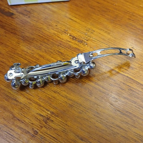 Hair Clip used with Faux Pearls and Rhinestones, Metal