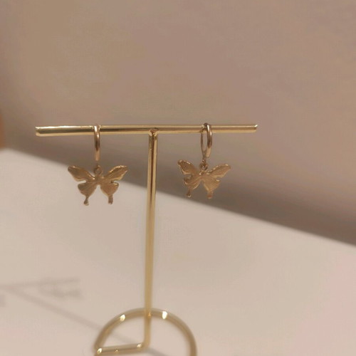 Earrings with butterflies like new, gold