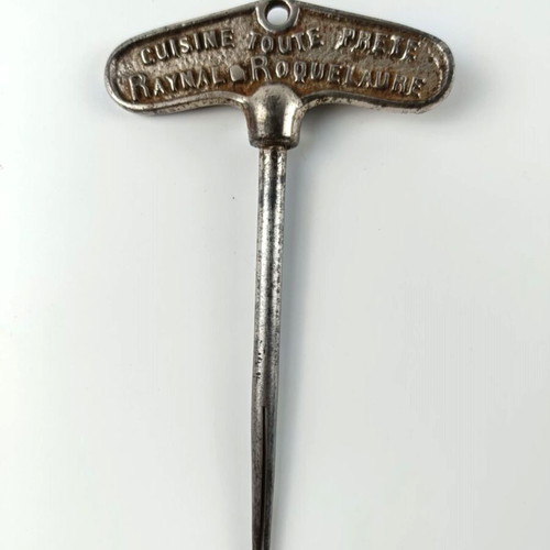 Raynal et Roquelaure can opener like new, 1920s vintage
