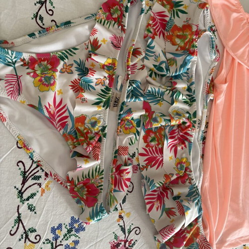 Zara floral bikini size 13-14 with H&M t-shirt gift new