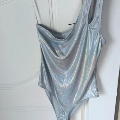 Calliope bodysuit size L new, gray and silver