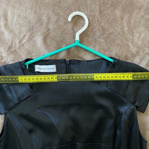 Satin dress black like new, size L