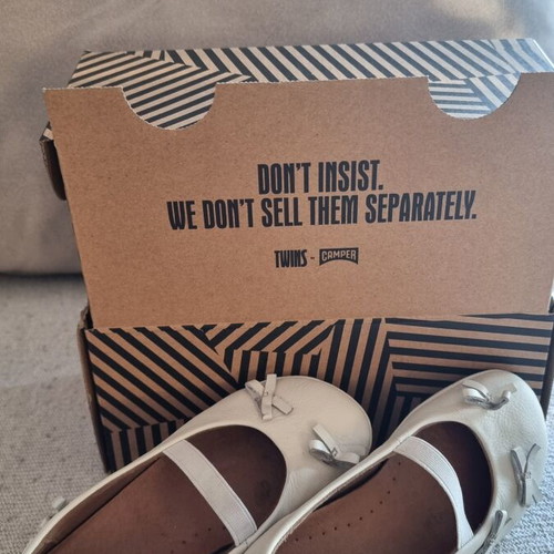 Camper leather ballerinas size 29 like new, white