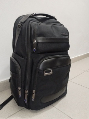 Arctic Hunter backpack for 15.6" laptop like new, black