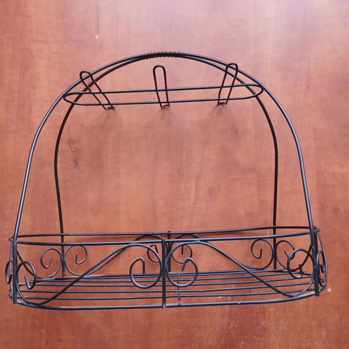 Metal bathroom holder used