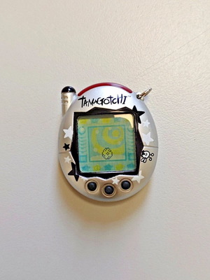 Tamagotchi Connection V3 Silver Star 2004 σαν καινούργιο