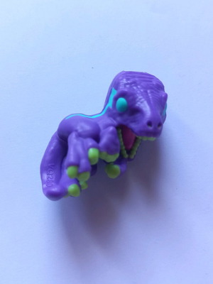 Δεινόσαυρος Raptor Kinder Joy Jurassic World καινούργιο