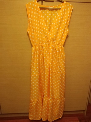 Φουστάνι καλοκαιρινό μακρύ σαν καινούργιο, κίτρινο πουά