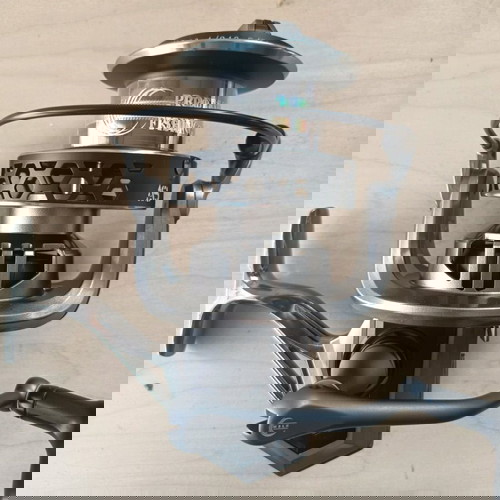 Макара за риболов spinning размер 12000 нова с калъф