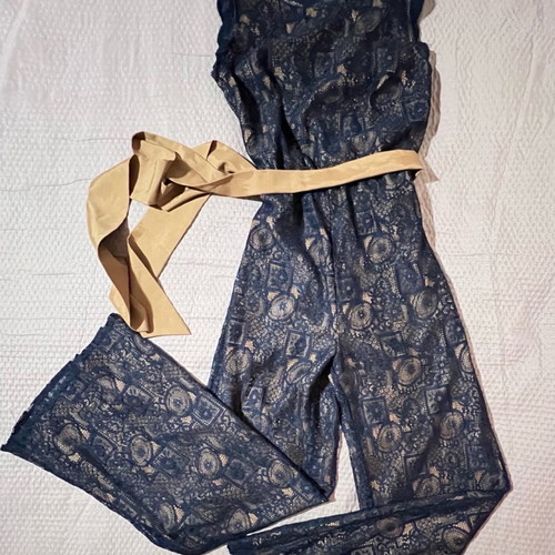 Camelot lace jumpsuit used, blue