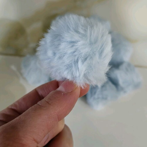 Acrylic pom poms blue set of 9, 5cm with elastic loop