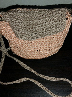 Handmade knitted crossbody bag pink-gray like new