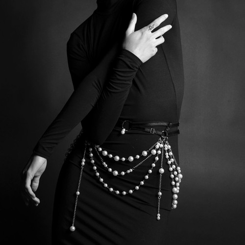 'Jolie' Belt adjustable with satin straps, stainless steel & pearls