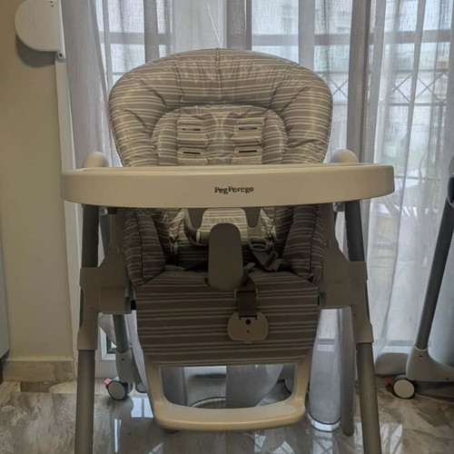 Peg Perego highchair foldable with adjustable height like new