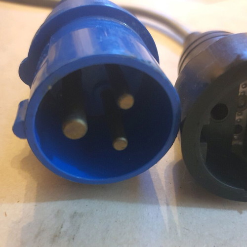 Power adapter 1.30m like new
