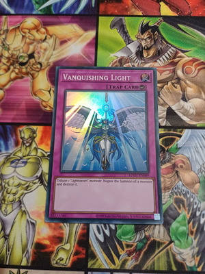 Vanquishing Light κάρτα Yu-Gi-Oh! σαν καινούργιο