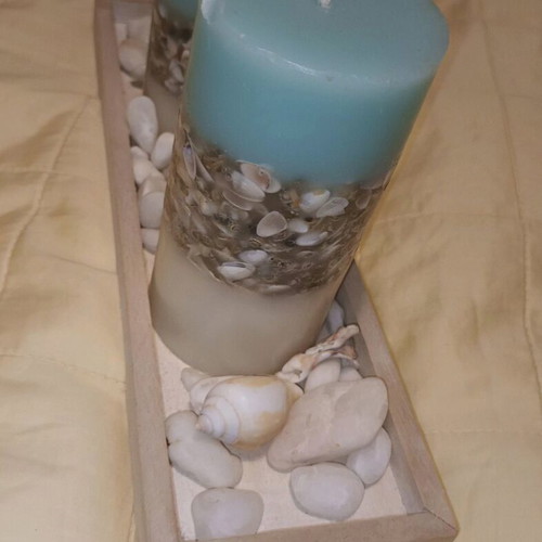 Sea Waves candle set with shells and wooden base like new