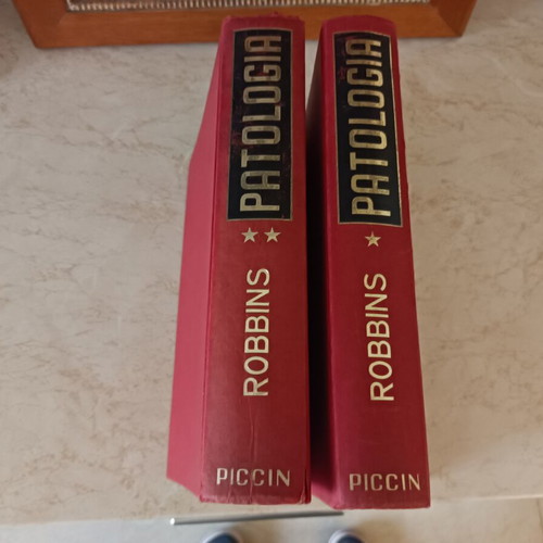 Patologia Robbins, 2 volumes, like new