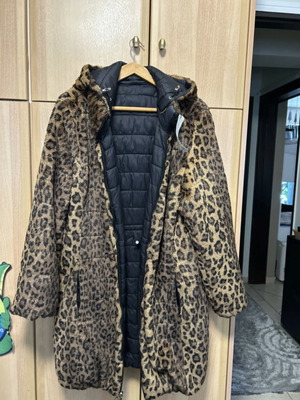 Celestino reversible fur coat new, size M-L, black and brown