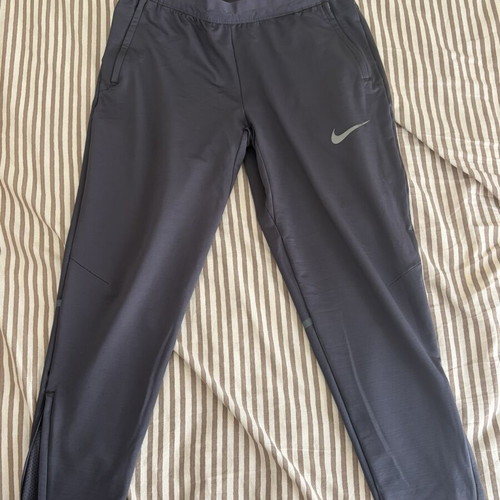 Nike Dri-FIT Training Pants size M like new, grey
